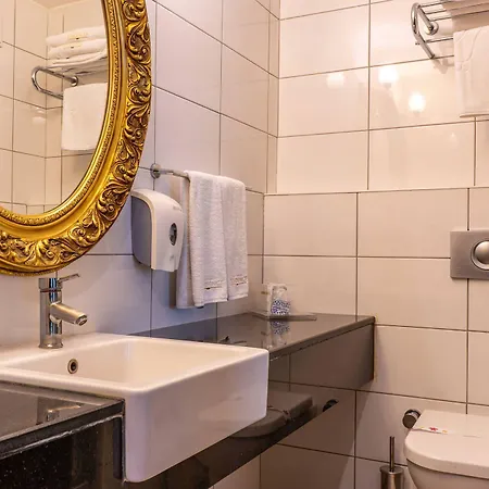 Residence Hotel 3*